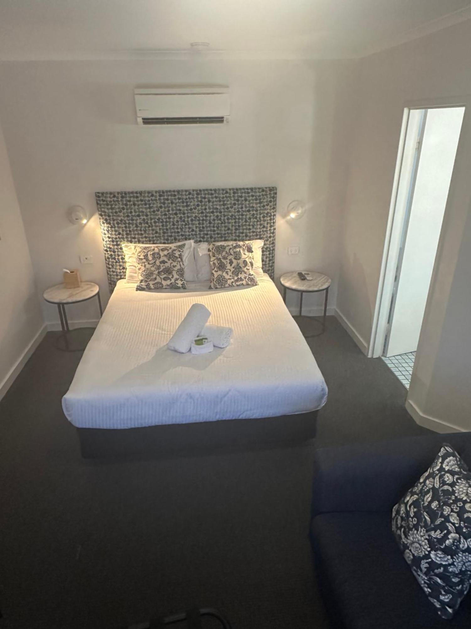 Batemans Bay Lodge ภายนอก รูปภาพ